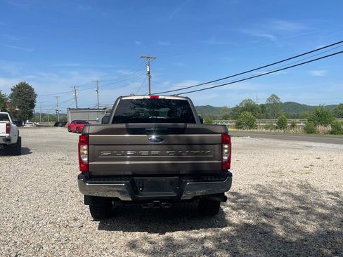 Used 2021 Ford F250 XL w/ STX Appearance Package image 6