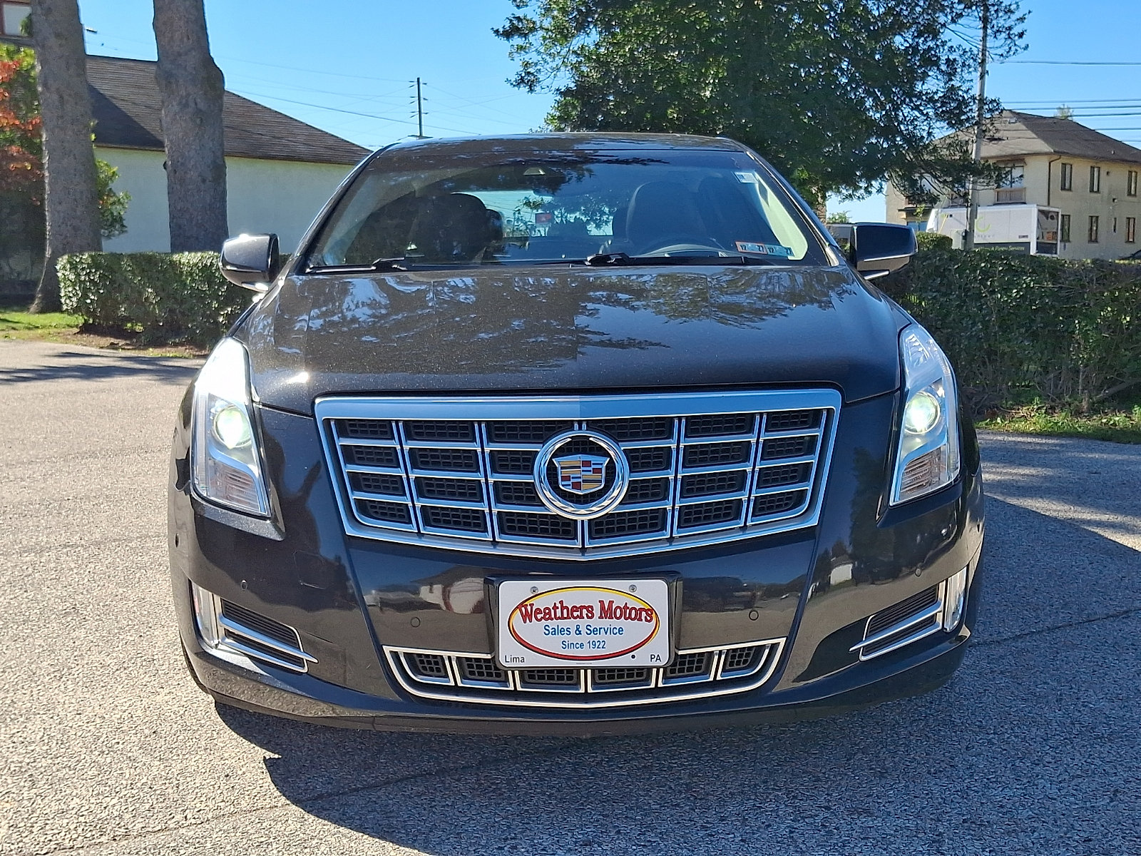 Used 2014 Cadillac XTS Premium FWD image 2