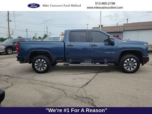 Used 2025 Chevrolet Silverado 2500 Custom w/ Custom Convenience Package AWD/4WD image 6