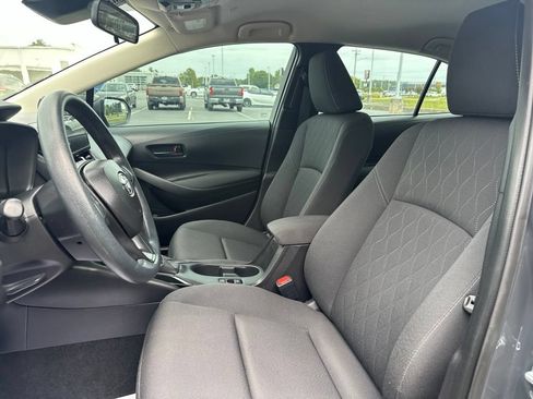 Certified 2025 Toyota Corolla LE FWD image 21
