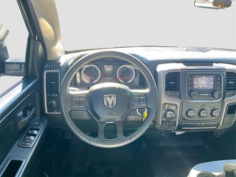 Used 2021 RAM 1500 Tradesman w/ Chrome Appearance Group image 20