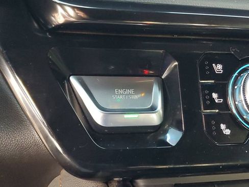 Used 2024 GMC Sierra 1500 AT4 w/ Technology Package AWD/4WD image 25