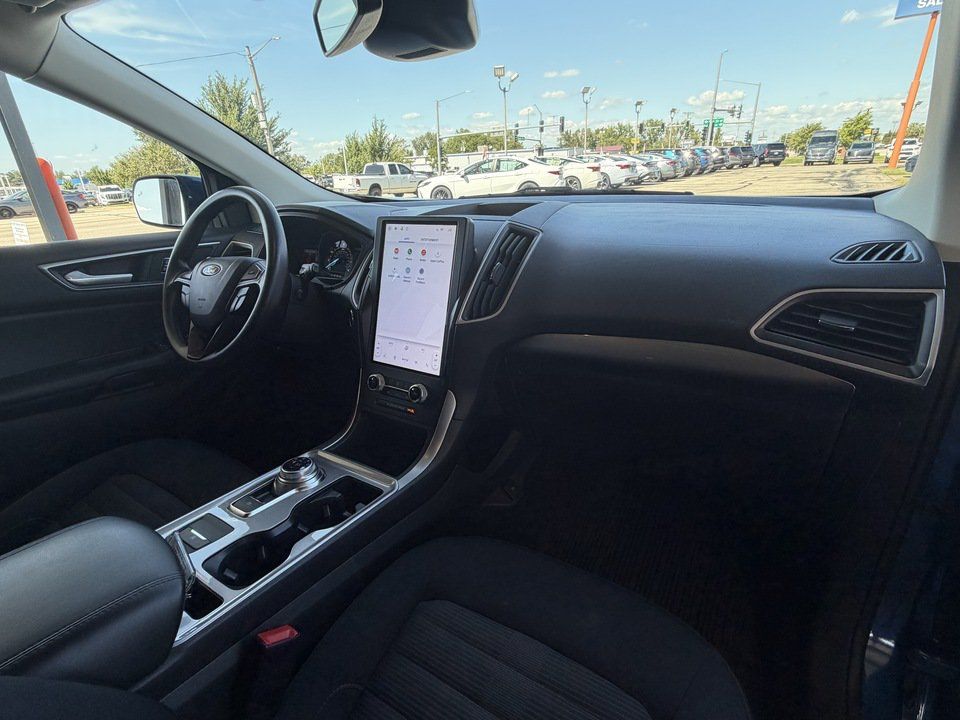 Used 2024 Ford Edge SEL w/ Cargo Accessory Package AWD/4WD image 22