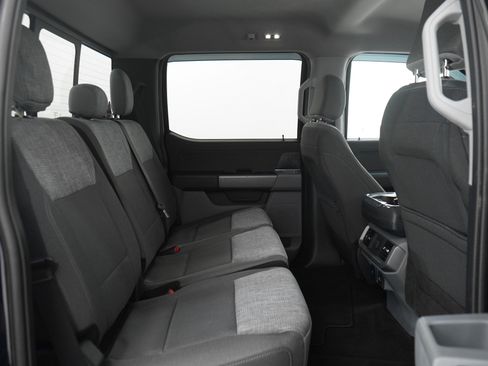 Used 2022 Ford F150 XLT w/ Equipment Group 302A High AWD/4WD image 15