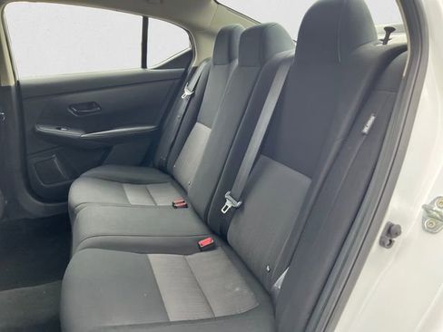 Used 2024 Nissan Sentra SV FWD image 13