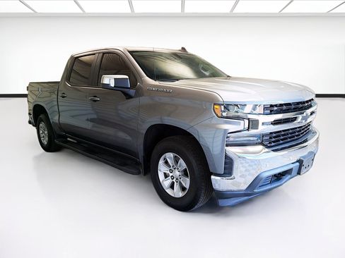 Used 2020 Chevrolet Silverado 1500 LT w/ All-Star Edition RWD image 3