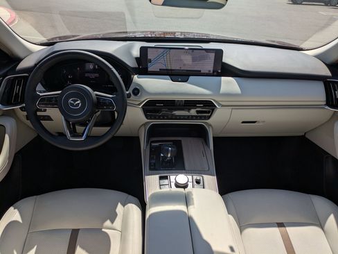 Certified 2025 MAZDA CX-90 Plug-In Hybrid w/ Premium Plus AWD/4WD image 28