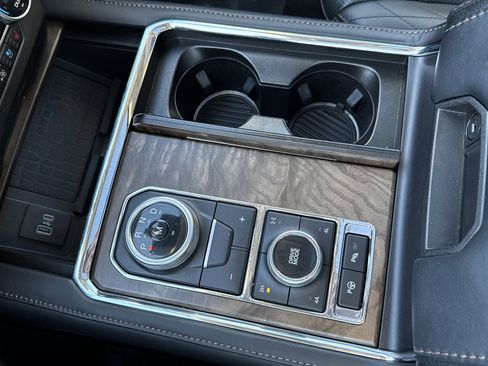 Certified 2021 Ford Expedition Max Platinum image 26