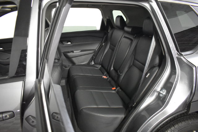 Certified 2026 Nissan Rogue Dark Armor AWD/4WD image 27