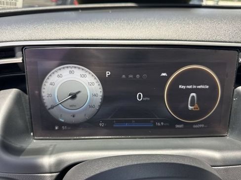 Used 2022 Hyundai Santa Cruz SEL w/ Activity Package FWD image 15