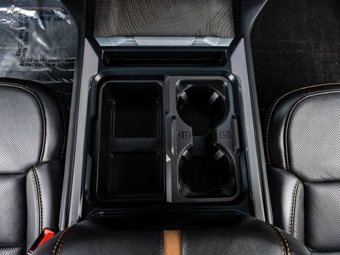 Used 2024 Ford F450 Platinum w/ FX4 Off-Road Package image 27