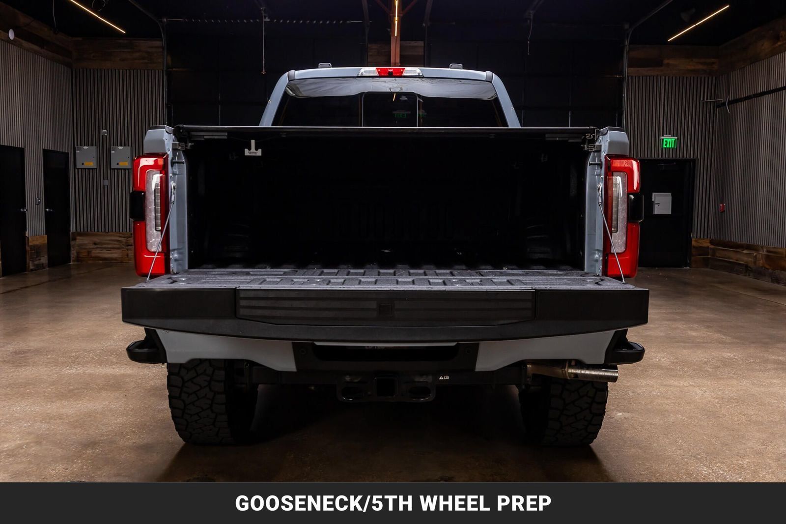 Used 2026 Ford F250 Platinum AWD/4WD image 8