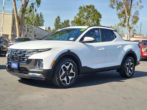 Used 2022 Hyundai Santa Cruz Limited AWD/4WD image 29
