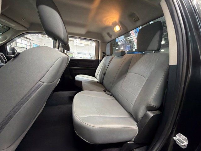 Used 2018 RAM 1500 Express w/ Black Ram 1500 Express Group AWD/4WD image 25