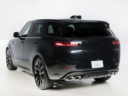 Used 2025 Land Rover Range Rover Sport Dynamic SE image 30