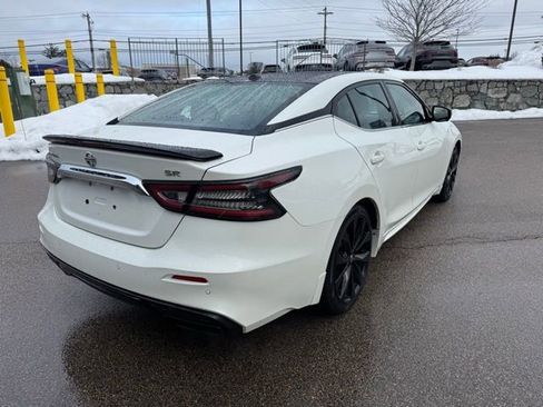 Used 2020 Nissan Maxima SR w/ Sport Mat Group image 11