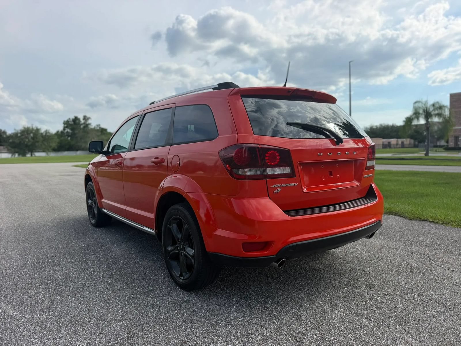 Used 2018 Dodge Journey Crossroad AWD/4WD image 9