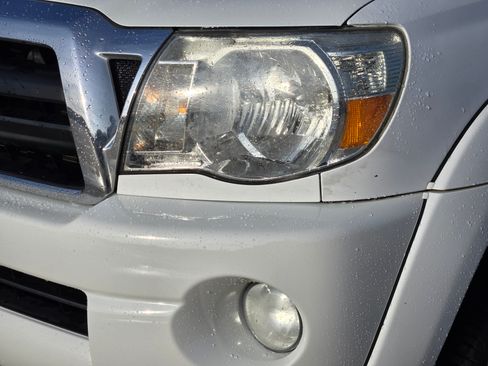 Used 2008 Toyota Tacoma PreRunner RWD image 28