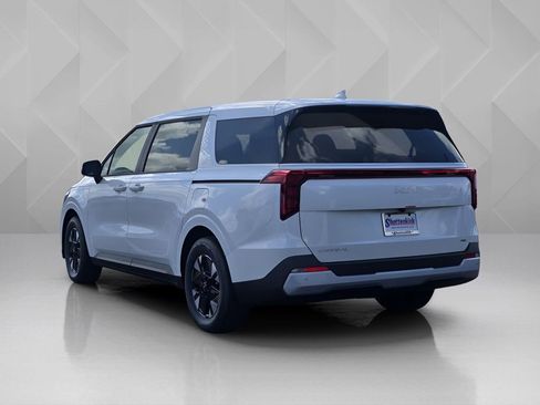 New 2026 Kia Carnival LXS image 4