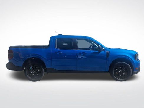 New 2026 Ford Maverick Lariat w/ Black Appearance Package image 25