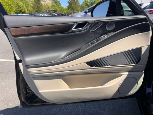 Used 2022 Genesis G80 2.5T w/ Prestige Package image 10