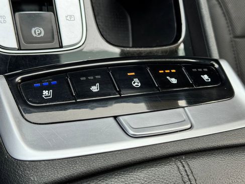 Used 2022 Hyundai Santa Cruz Limited AWD/4WD image 26