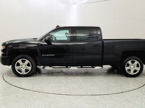 Used 2018 Chevrolet Silverado 1500 LT w/ All Star Edition image 4