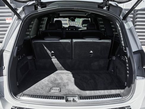 Used 2026 Mercedes-Benz GLS 63 AMG 4MATIC image 19
