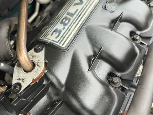 Used 2009 Chrysler Town & Country Touring image 44