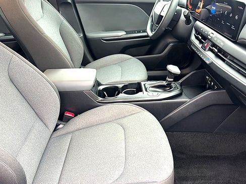 Used 2025 Kia K4 FWD image 23