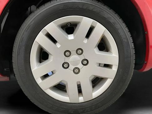 Used 2011 Dodge Avenger Express FWD image 25