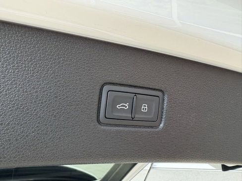 New 2025 Audi Q7 3.0T Premium Plus image 46