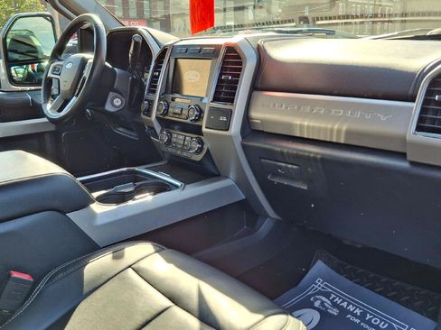 Used 2020 Ford F250 Lariat w/ Chrome Package AWD/4WD image 11
