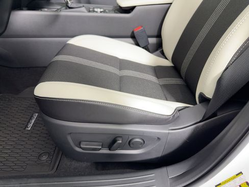 Used 2026 MAZDA CX-50 AWD 2.5 S w/ Weather Package image 13