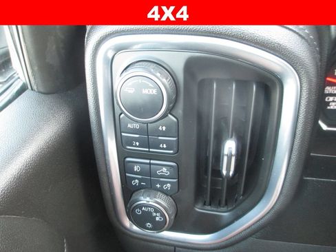 Used 2021 Chevrolet Silverado 1500 RST AWD/4WD image 27