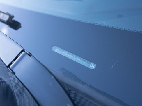 Used 2018 GMC Yukon Denali w/ Denali Ultimate Package image 36