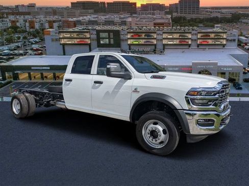 New 2026 RAM 5500 Tradesman w/ Chrome Appearance Group AWD/4WD image 1