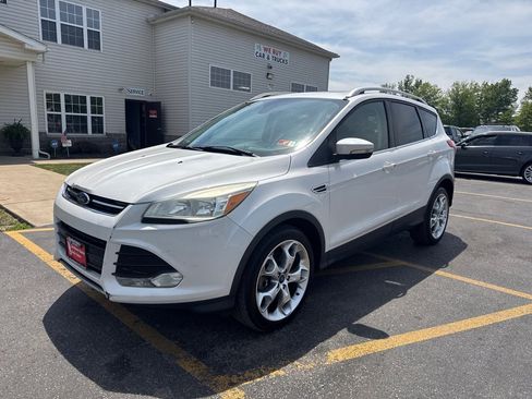 Used 2015 Ford Escape Titanium AWD/4WD image 2