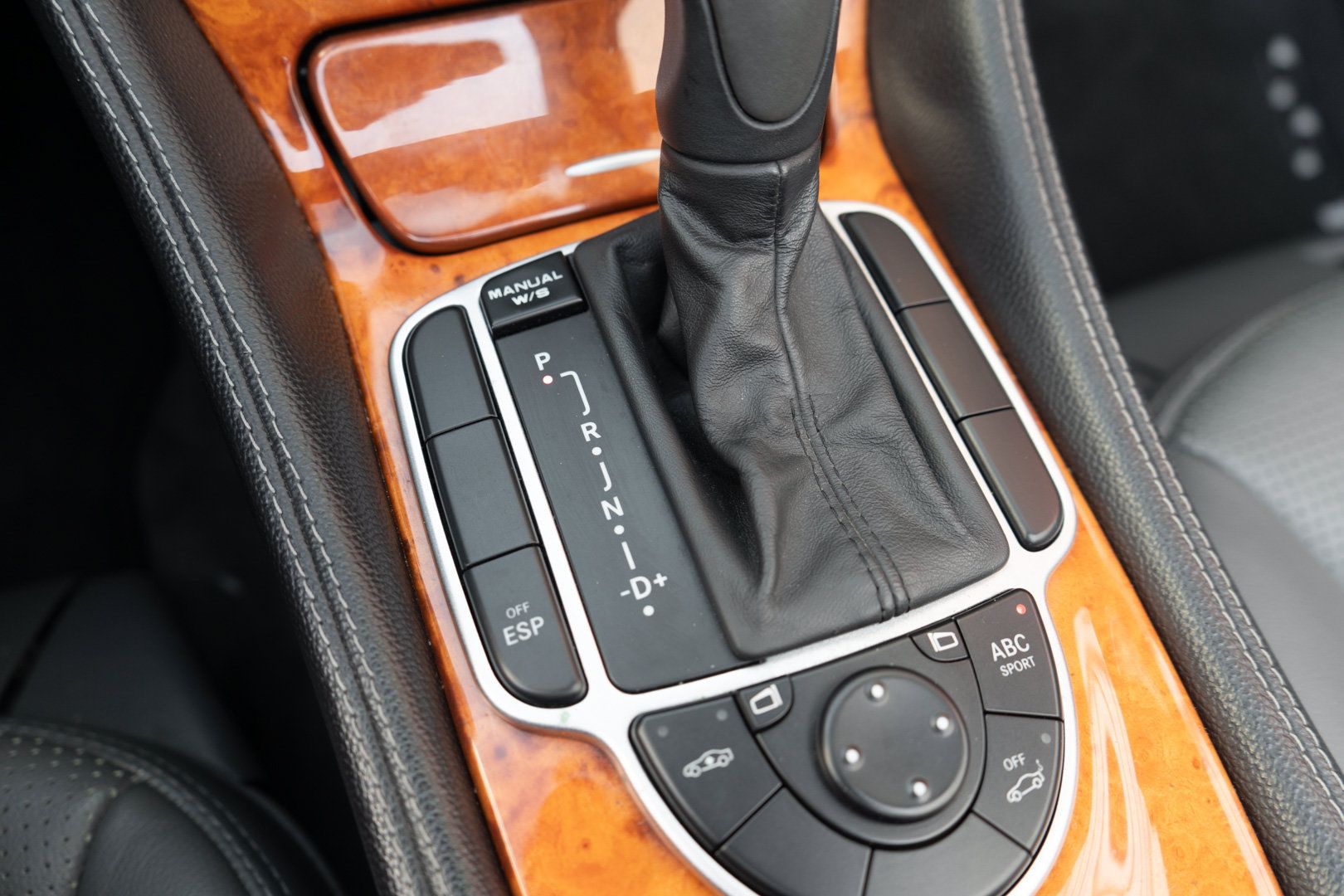 Used 2003 Mercedes-Benz SL 55 AMG image 25