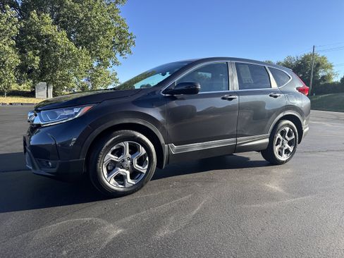 Used 2017 Honda CR-V EX-L image 2