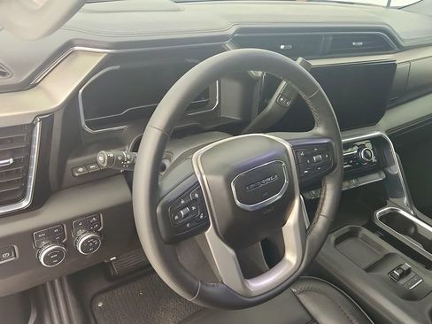 Used 2024 GMC Sierra 3500 Denali w/ Technology Package AWD/4WD image 25