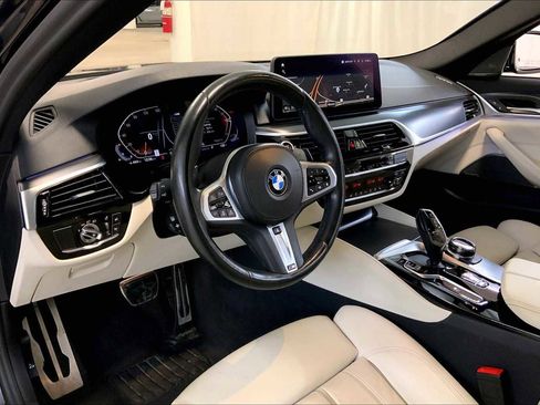 Certified 2023 BMW 540i xDrive w/ Dynamic Handling Package image 17