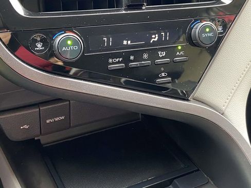 Used 2023 Toyota Camry LE image 23