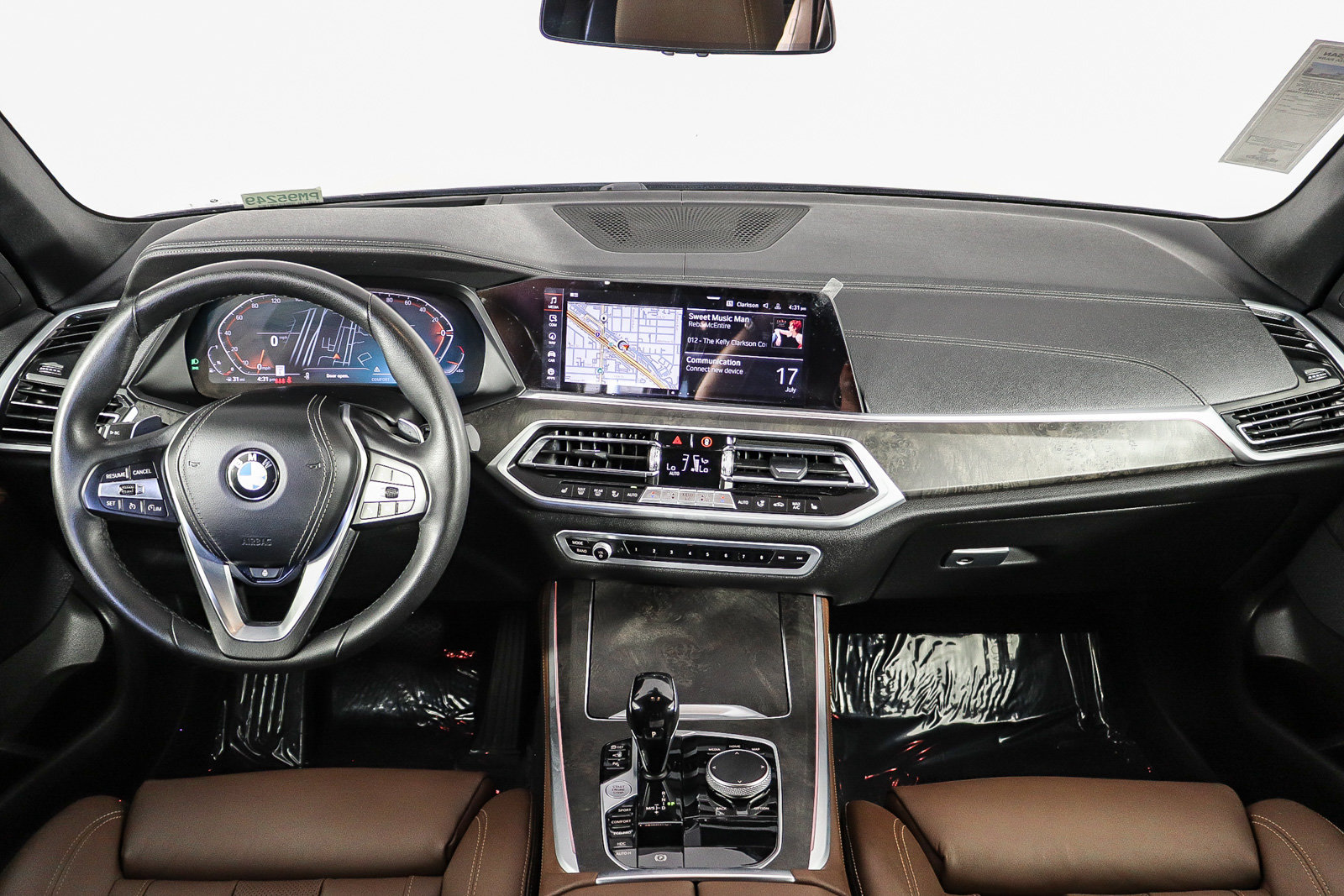 Used 2022 BMW X5 xDrive40i w/ Premium Package AWD/4WD image 13