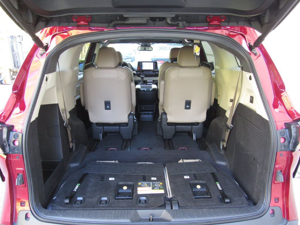 Certified 2023 Toyota Sienna XLE w/ XLE Plus Package AWD/4WD image 25