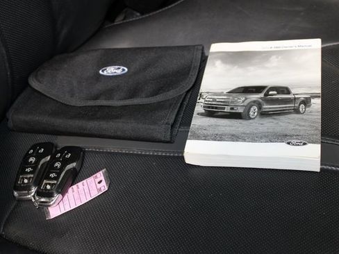 Used 2015 Ford F150 Platinum image 34