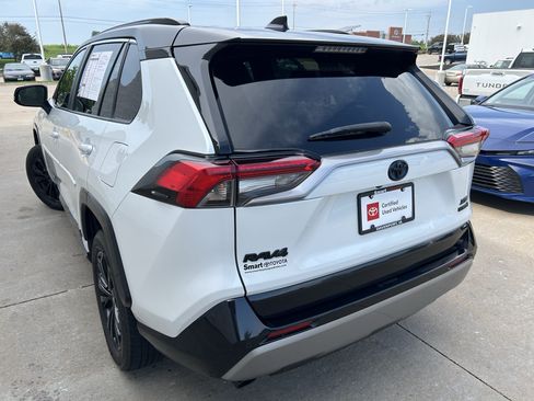 Certified 2023 Toyota RAV4 XSE AWD/4WD image 4