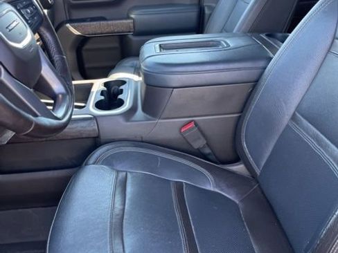 Used 2019 GMC Sierra 1500 Denali w/ Denali Ultimate Package image 12