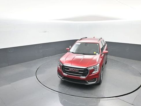 Used 2022 GMC Terrain SLE w/ Driver Convenience Package image 20