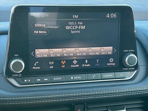 Used 2022 Nissan Rogue SV image 21